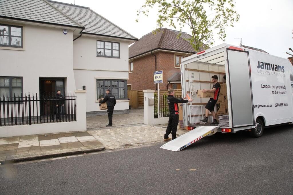 JamStorage Man & Van Removals in London